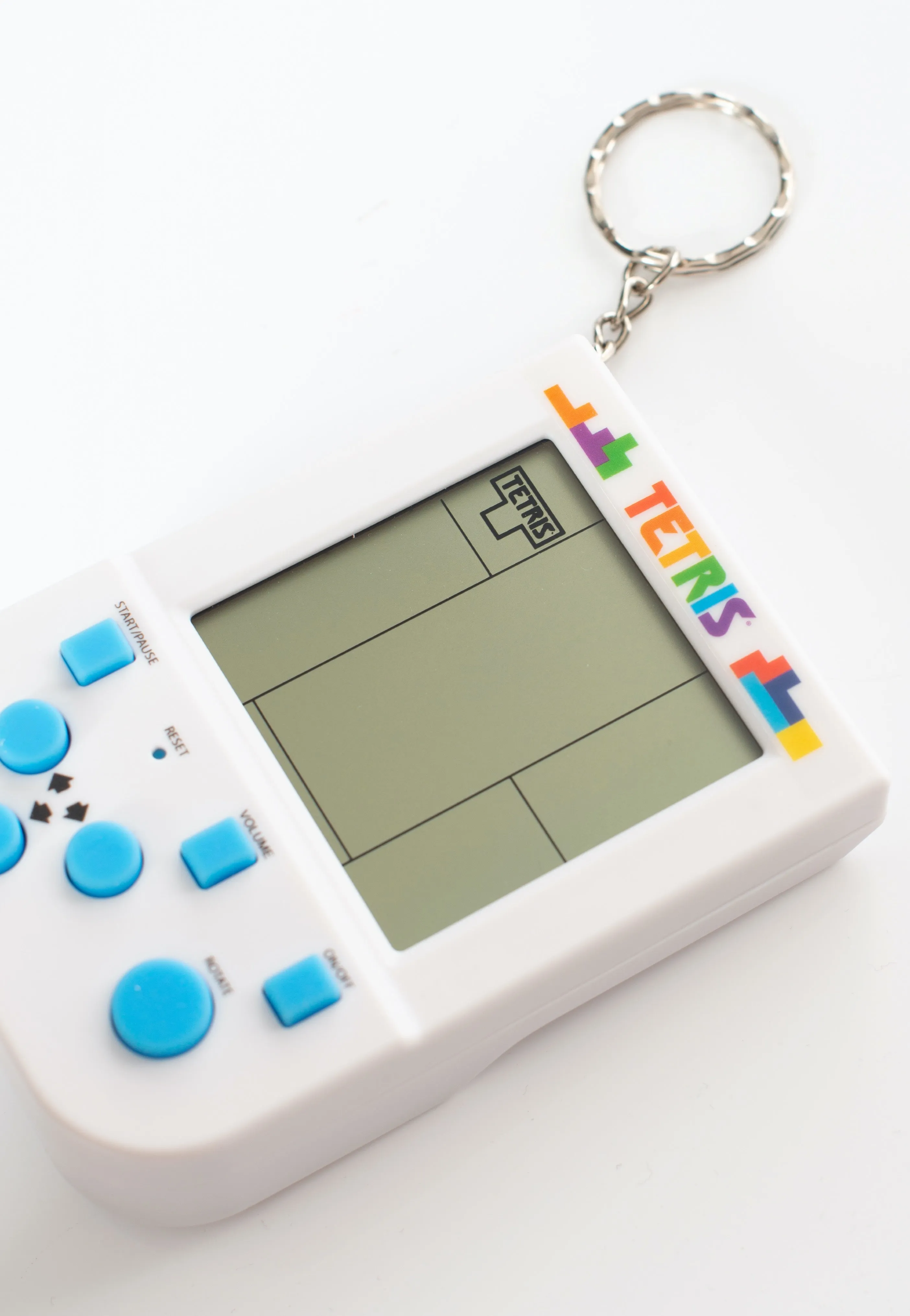Tetris - Mini Retro Handheld Video Game - Keychain